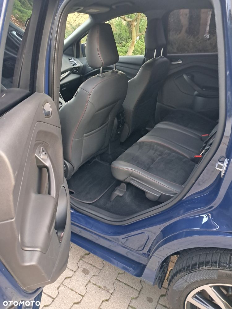 Ford Kuga 2.0 TDCi 4x4 ST-Line - 14