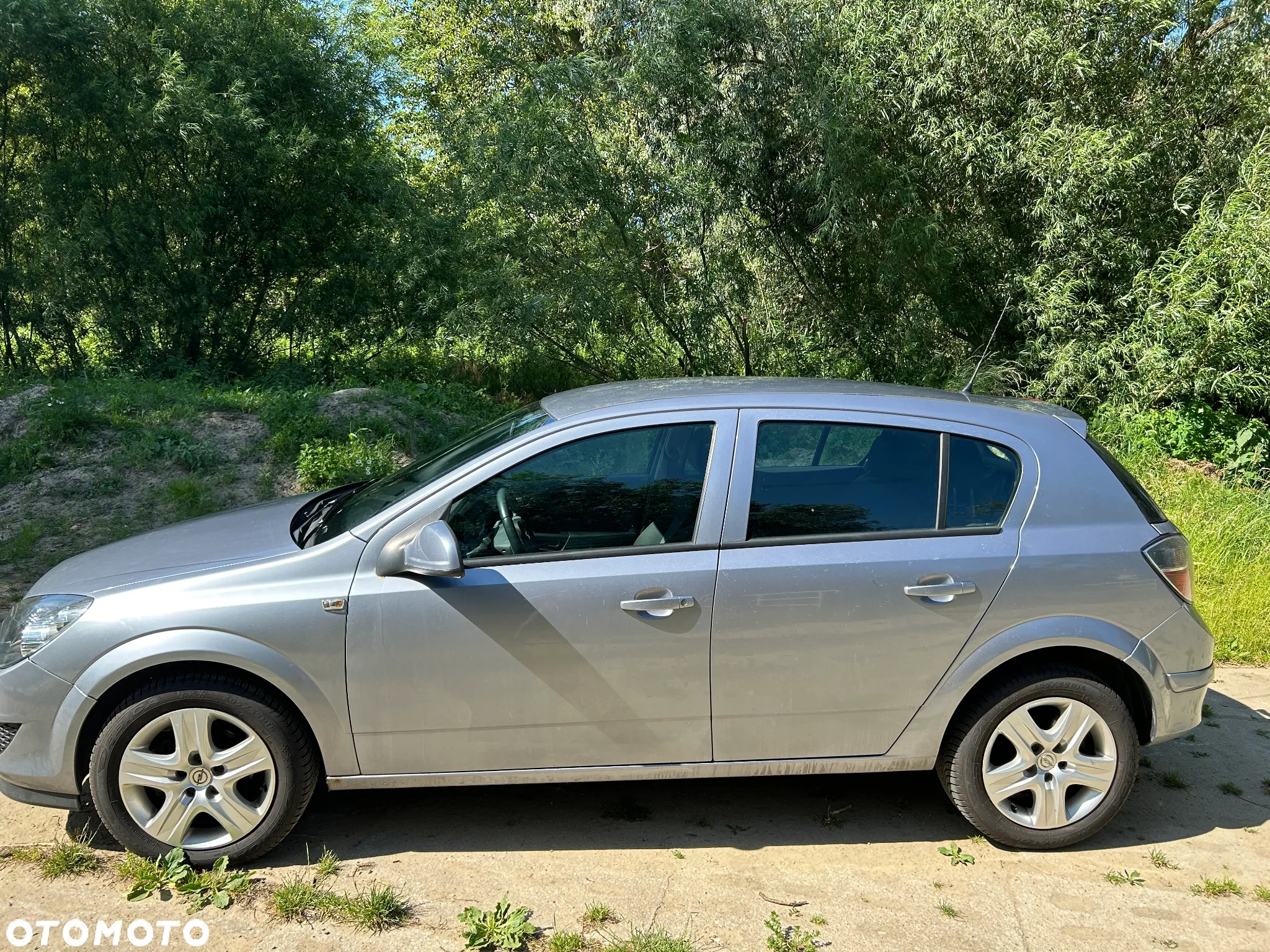 Opel Astra III 1.6 - 8