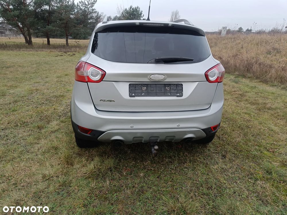 Ford Kuga 2.0 TDCi 4x4 Titanium - 4