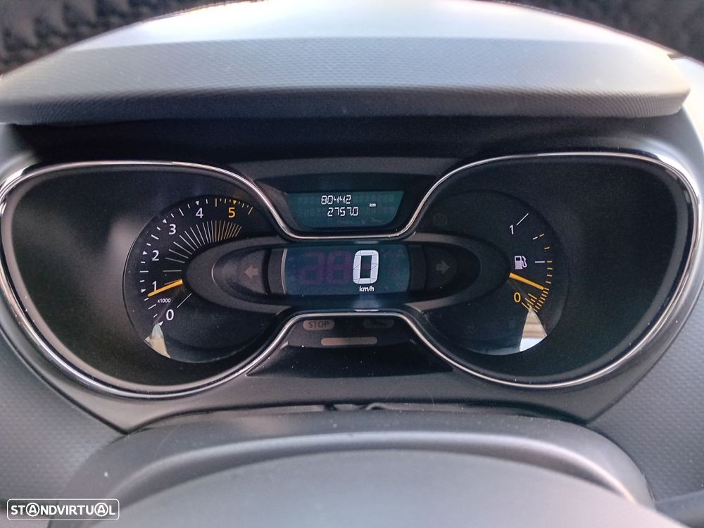 Renault Captur 1.5 dCi Exclusive - 20