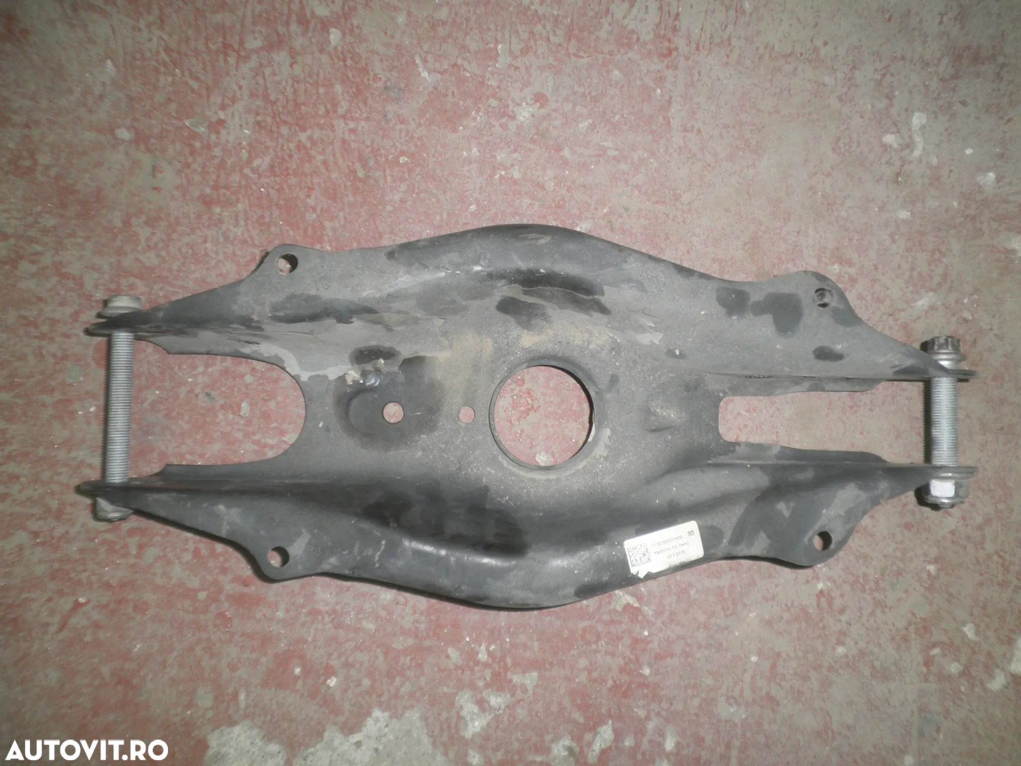 Brat / bascula stanga / dreapta spate Mercedes C Class W205 A2053521900 - 1