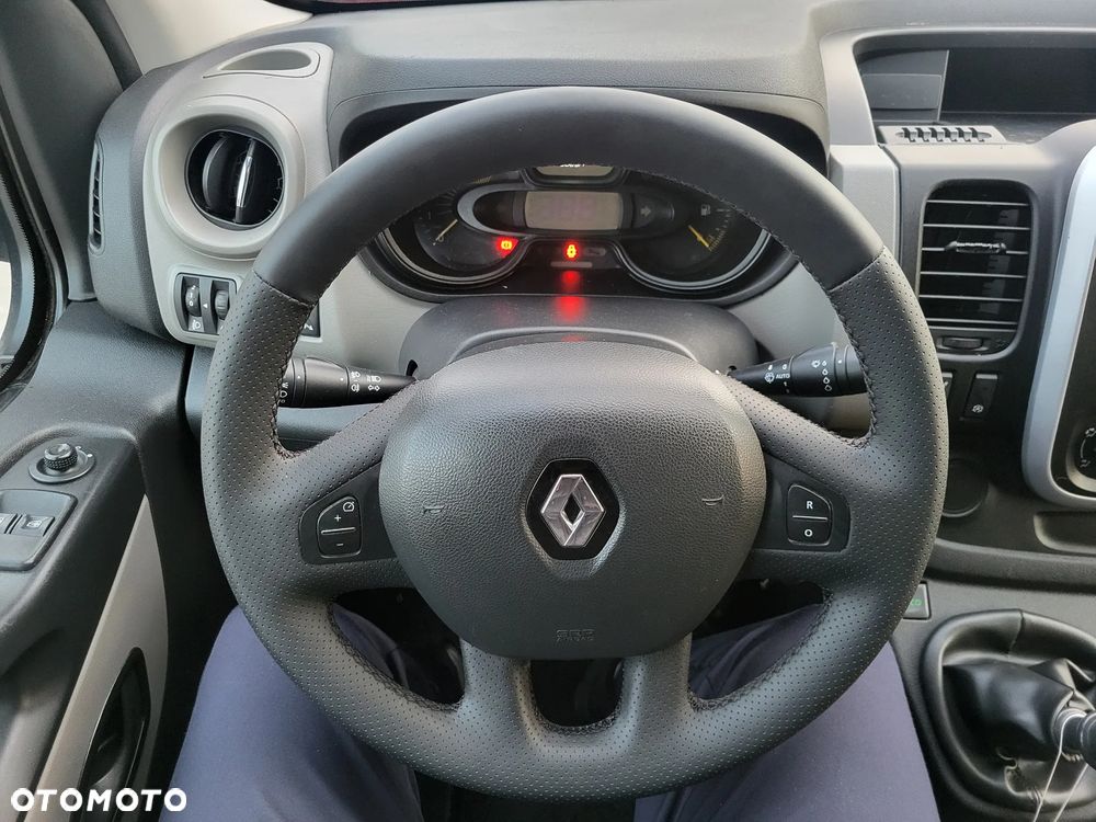 Renault Trafic - 28