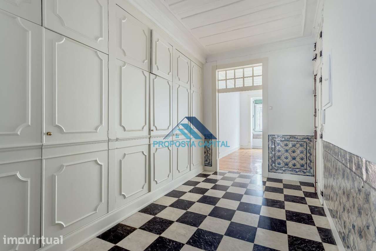 Apartamento T2+1 - Vista de Rio - Pátio/Jardim com anexo - Grande imagem: 3/37