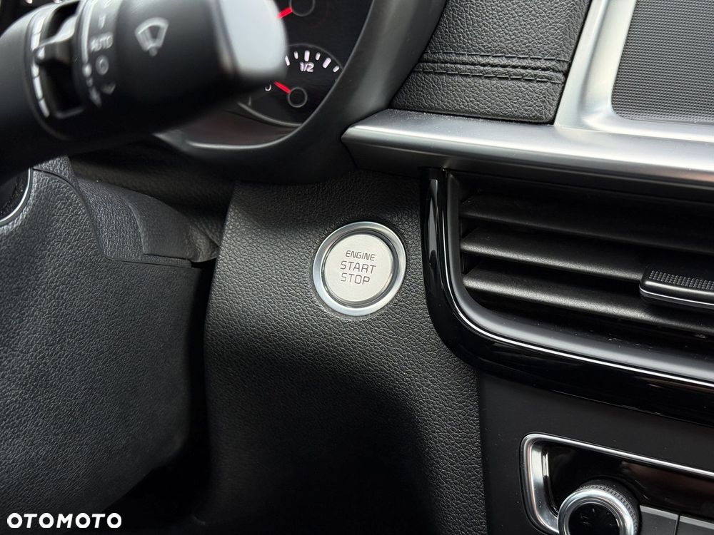 Kia Optima 1.6 T-GDI L DCT - 24