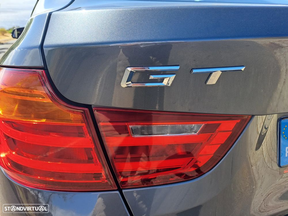 BMW 318 Gran Turismo d Sport Line - 4