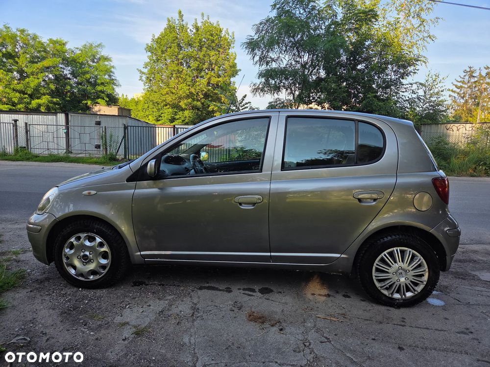 Toyota Yaris 1.4 D-4D Sol - 6
