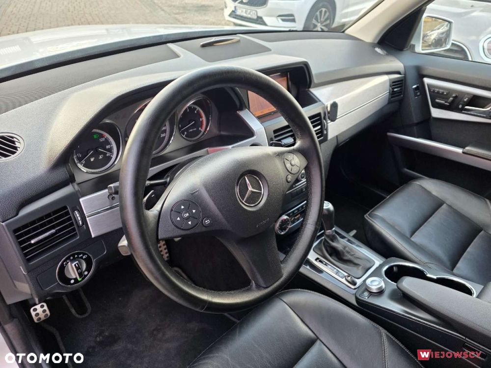 Mercedes-Benz GLK - 15