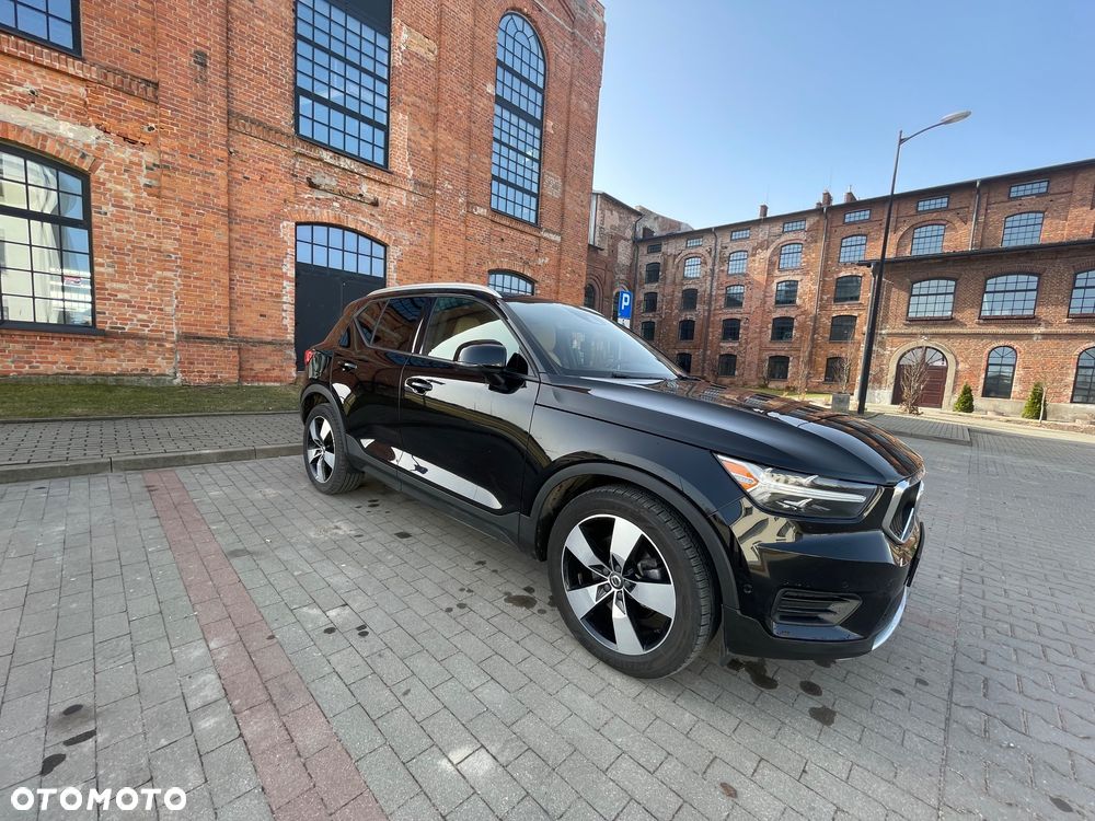 Volvo XC 40 T5 AWD Momentum - 11