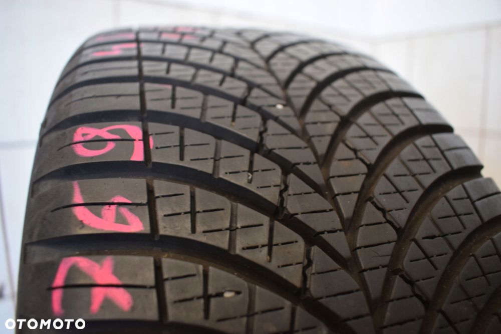 R17 215/45 Goodyear Vector 4Seasons GEN-3 Wysyłka gratis! - 2