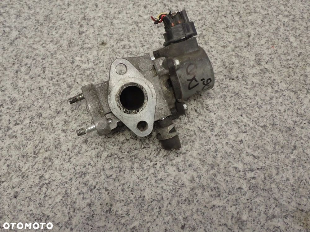 COROLLA 1.4 d4d 04- YARIS 06- ZAWÓR EGR SPALIN - 4