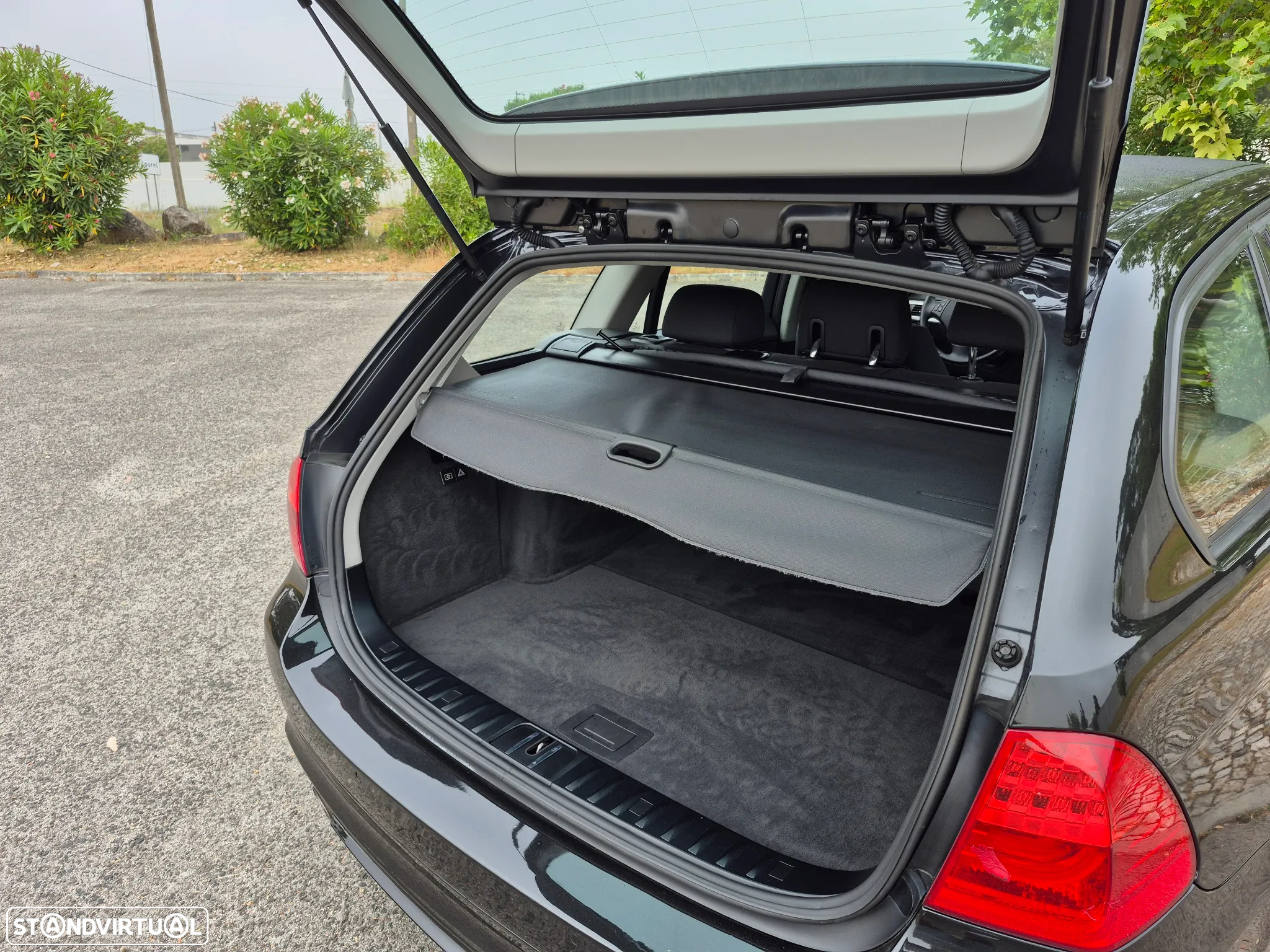 BMW 316 d Touring - 24