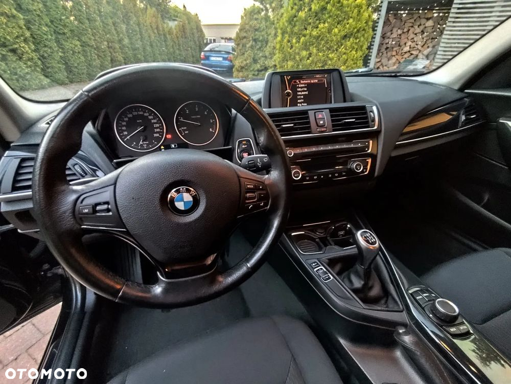 BMW Seria 1 118d - 11