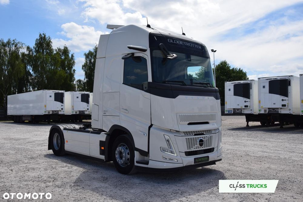 Volvo FH 460 AERO Globetrotter XL ACC i-Save I-ParkCool SideSkirts Mirror Cam - 4