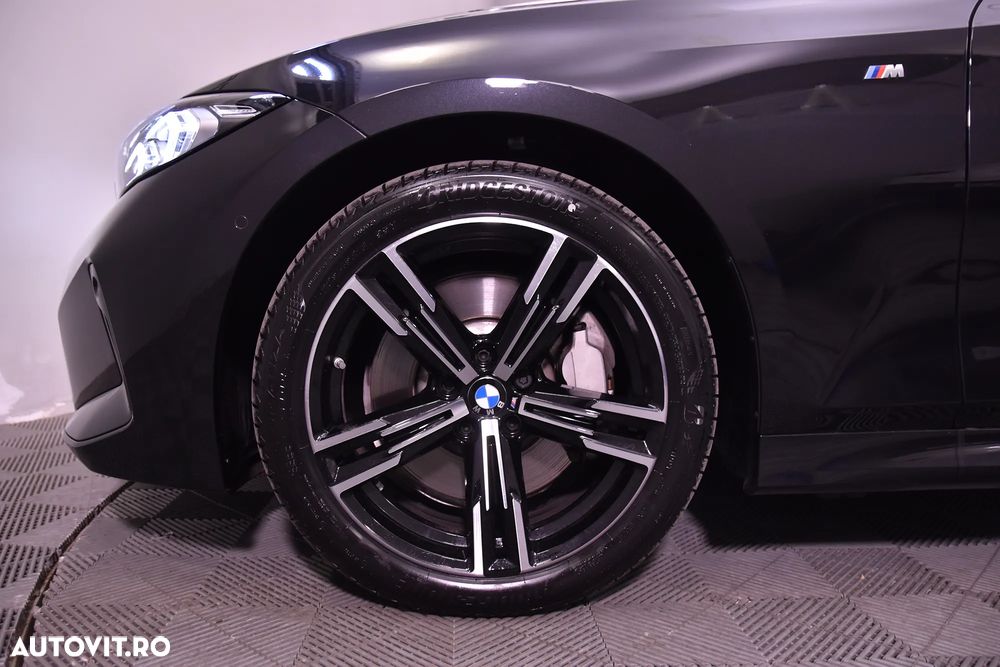 BMW Seria 3 330i Touring xDrive Aut. - 13