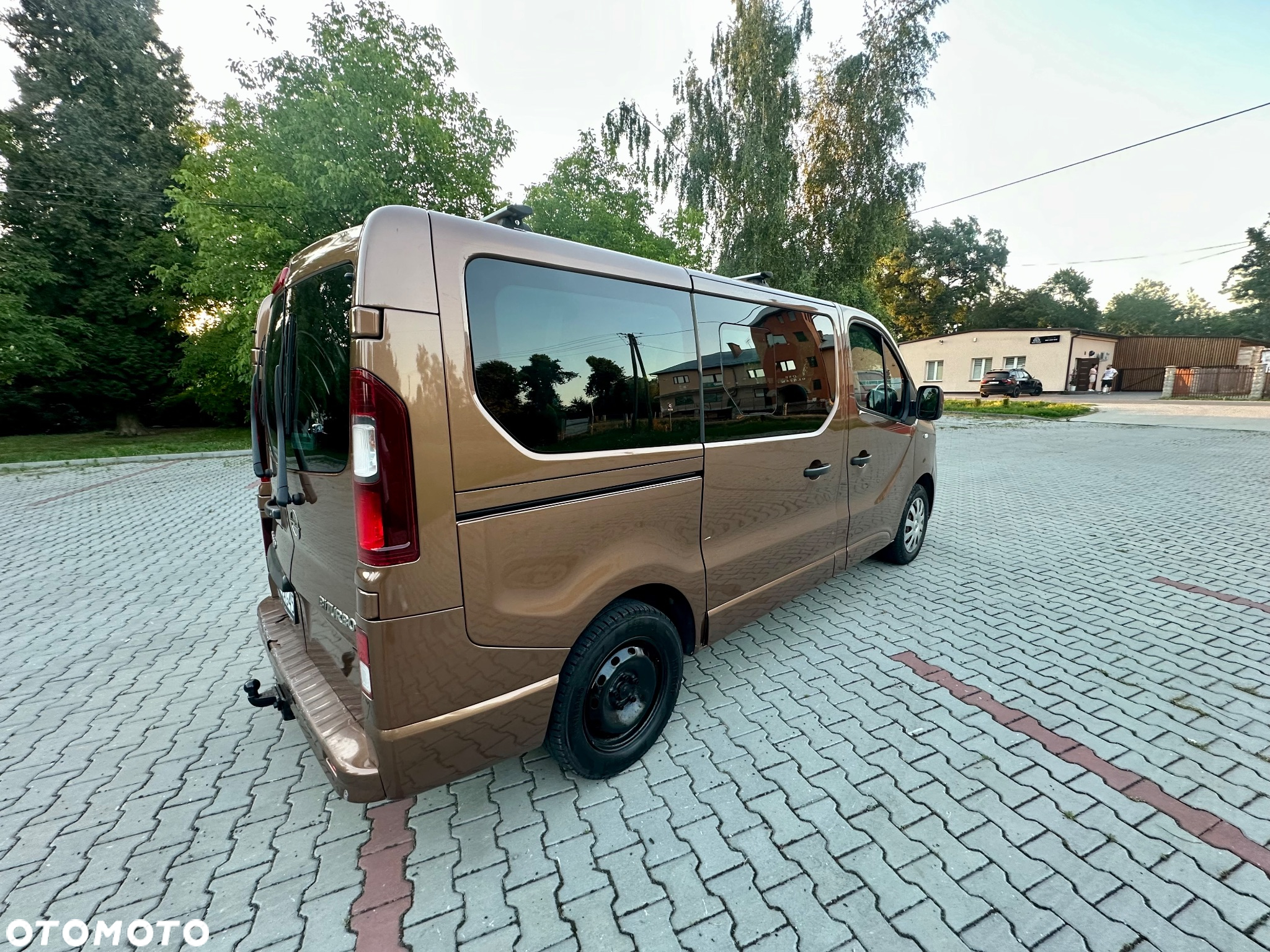 Opel Vivaro - 8