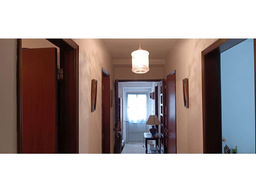 Magnífica Moradia T3+1 com Terreno de 2.340 m², Poços e Furo de Águ... - Grande imagem: 5/29