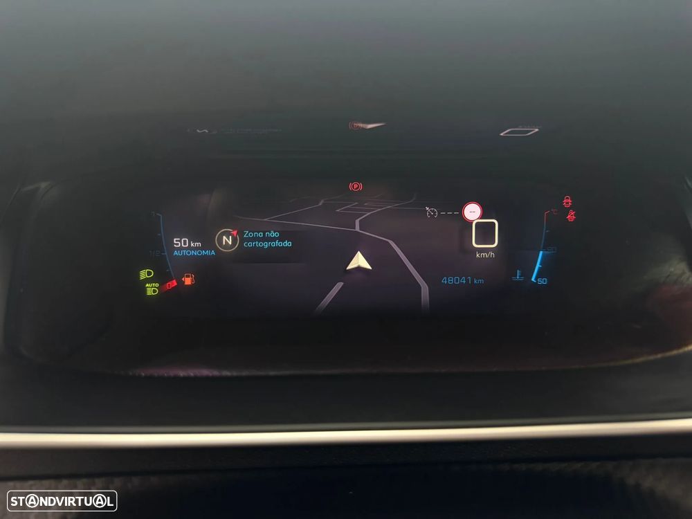 Peugeot 2008 1.2 PureTech GT - 16