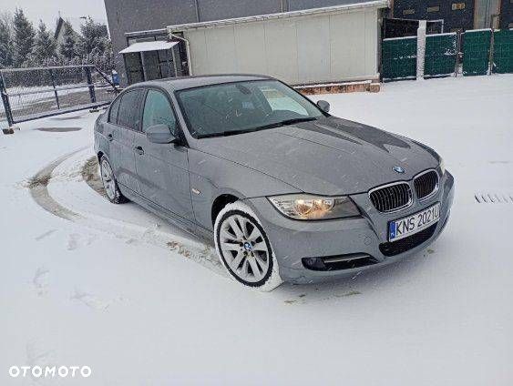 BMW Seria 3 318i Edition Sport - 5