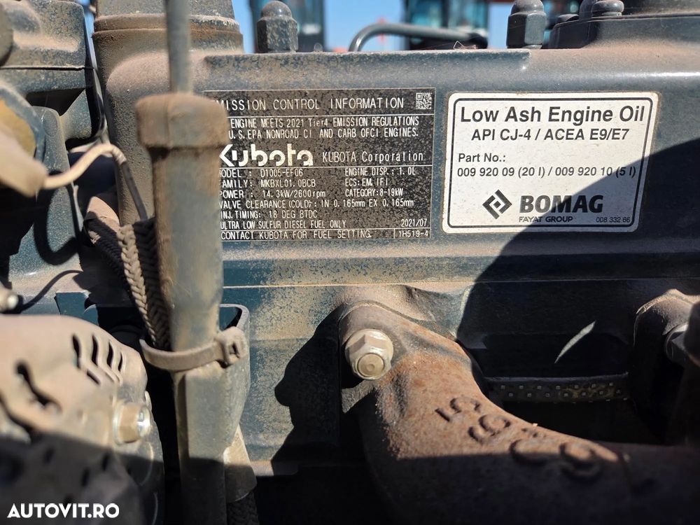 Bomag BOMAG 850, PICIOR DE OAIE, RADIOCOMANDA, latime tambur 0,8m, Masa operationala 1,5t, lungime 2m, motor Kubota 20CP, posibilitate leasing 4 ani, CA NOU-PROMOTIE 20.900 EUR+tva - 19