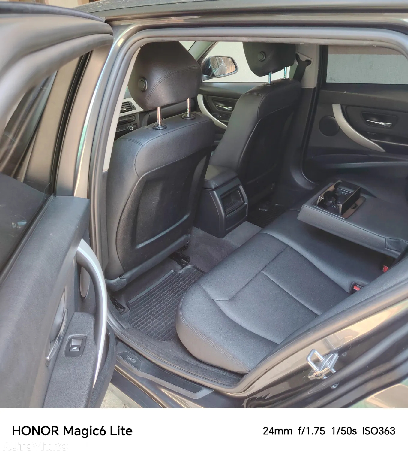 BMW Seria 3 318d DPF Touring Aut. - 18