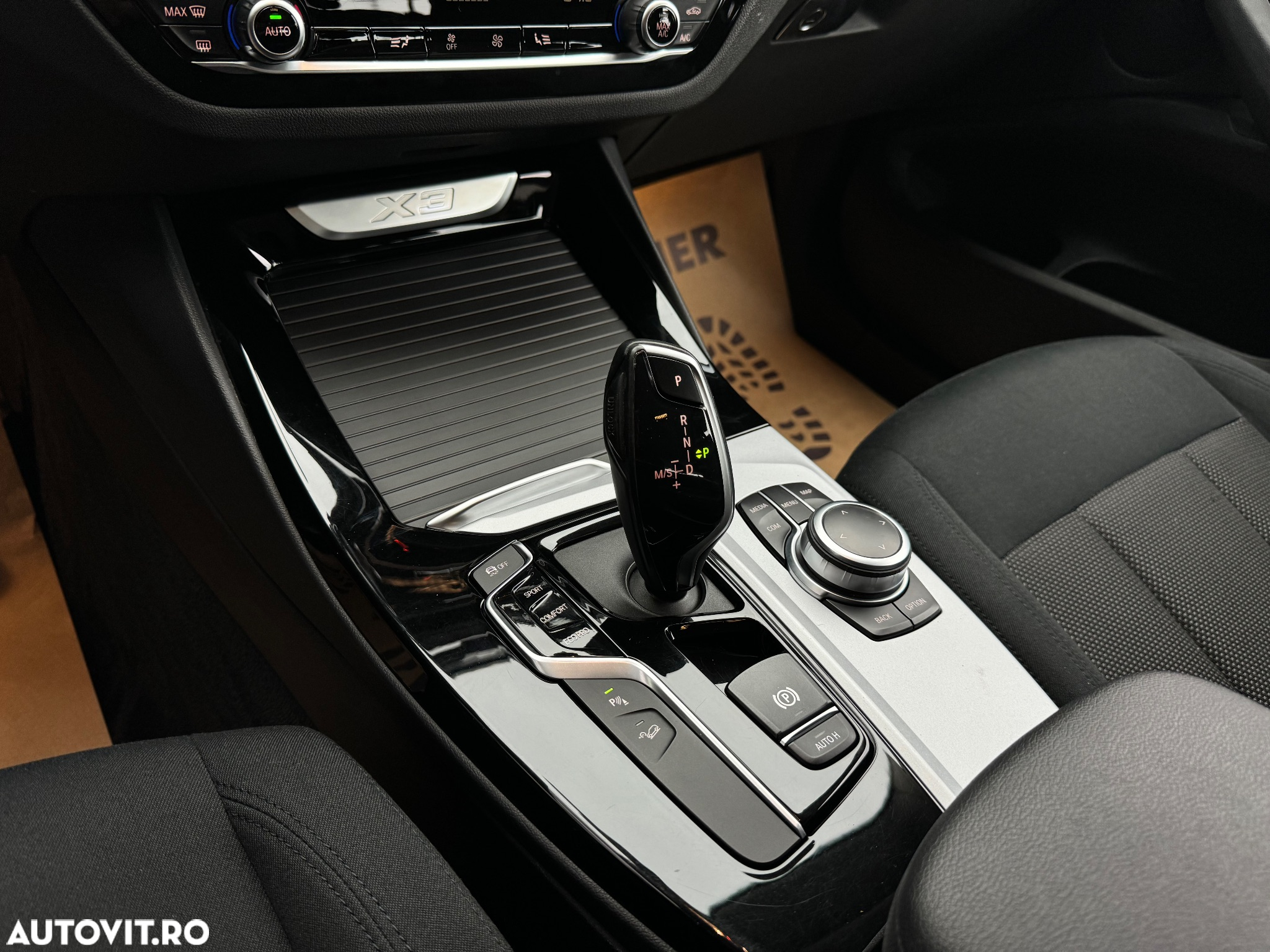 BMW X3 xDrive20d AT Advantage - 13