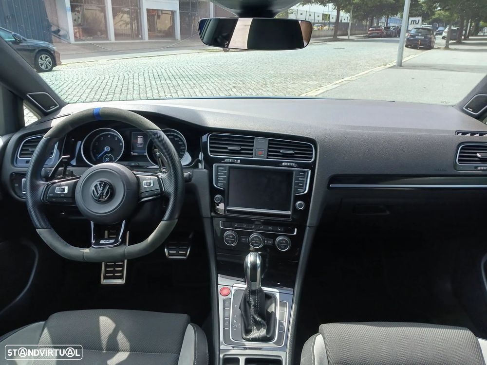 VW Golf R 4Motion BlueMotion DSG - 15