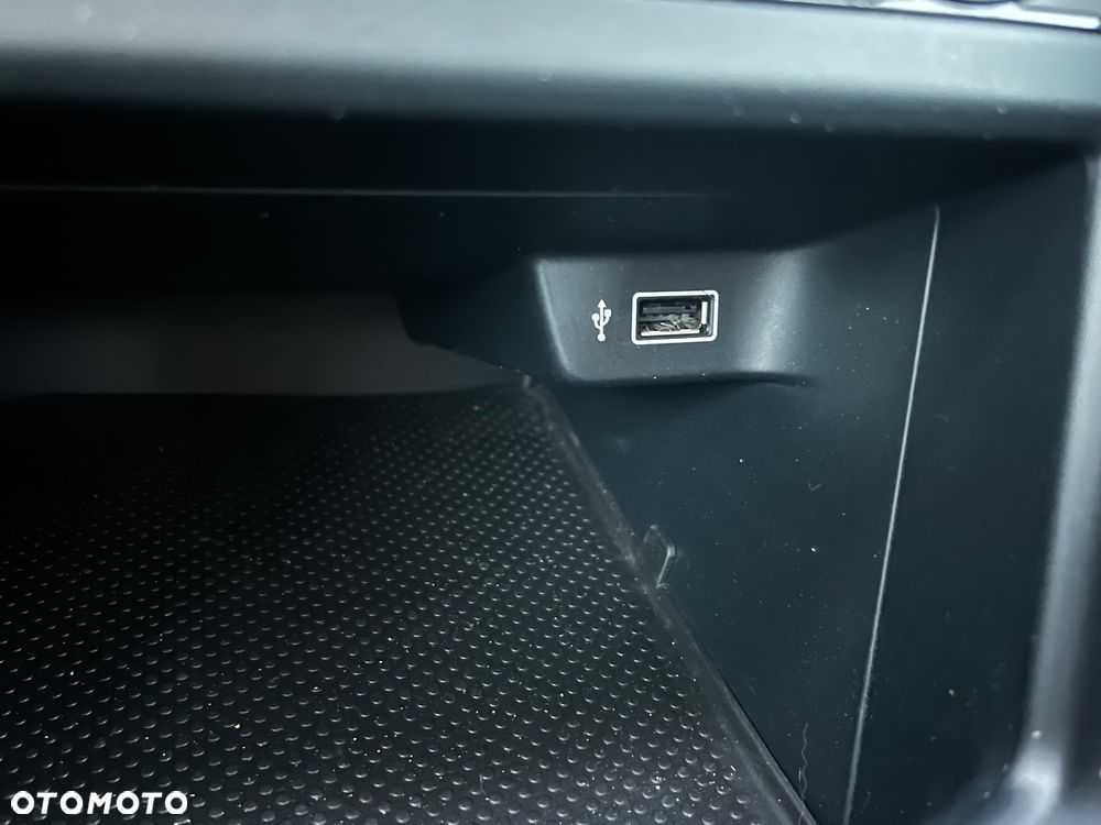 Volkswagen Polo - 35