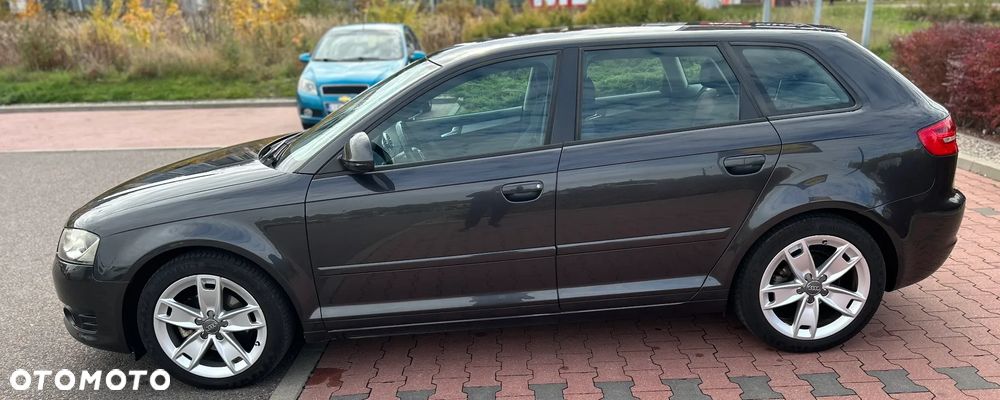 Audi A3 Sportback 2009 photo 3