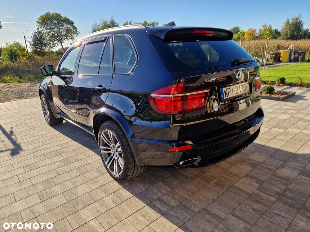 BMW X5 xDrive50i - 7