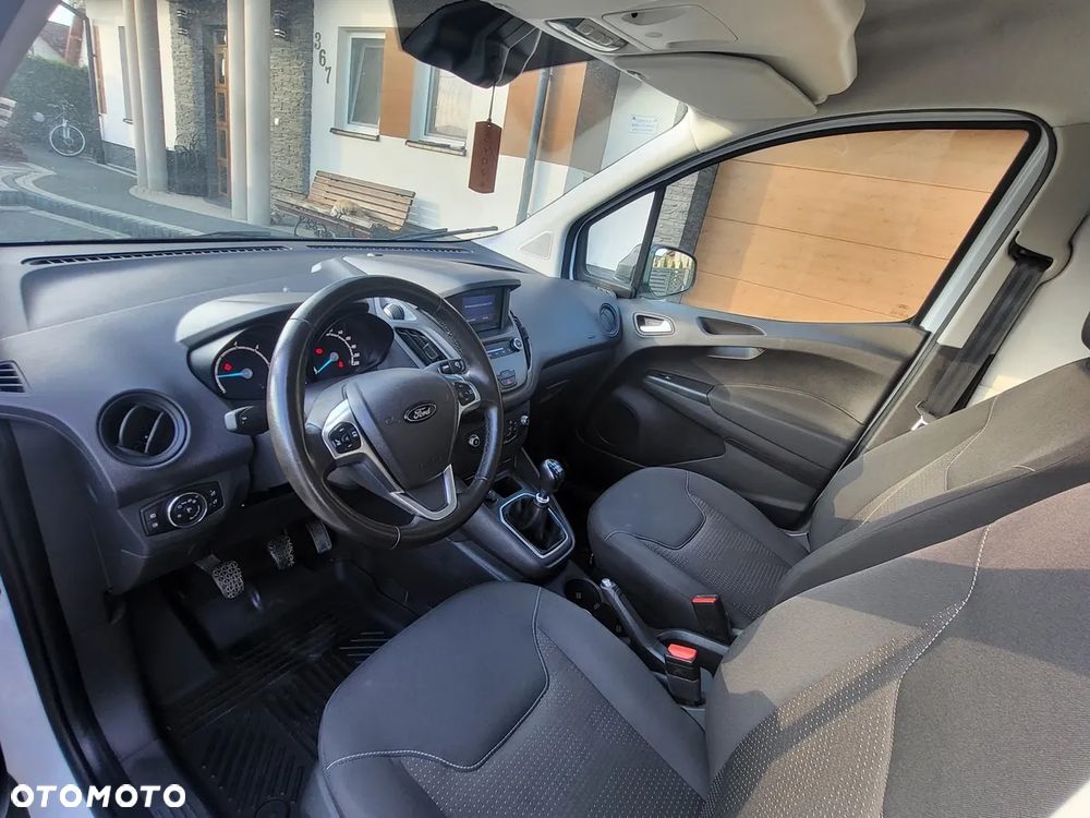 Ford TRANSIT COURIER - 8