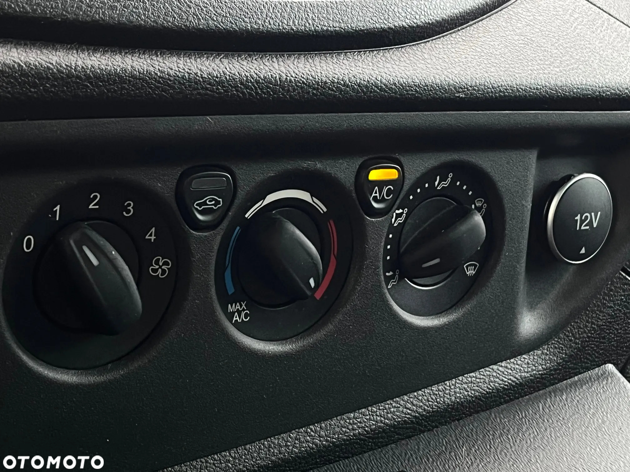 Ford Transit - 35