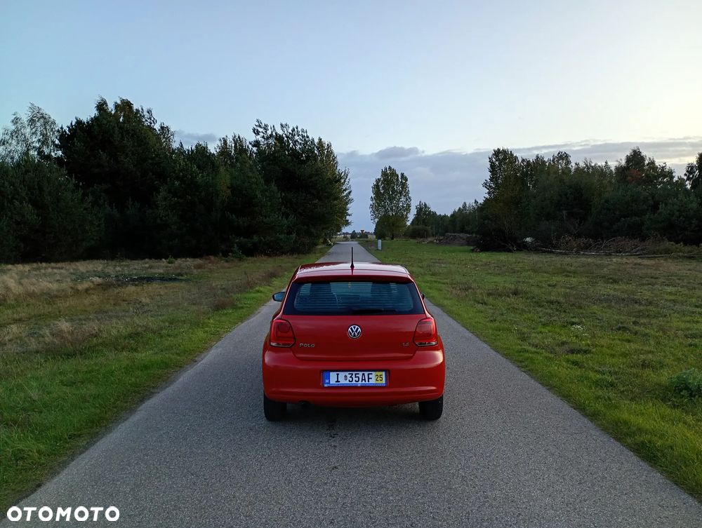 Volkswagen Polo 1.4 16V Trendline - 9
