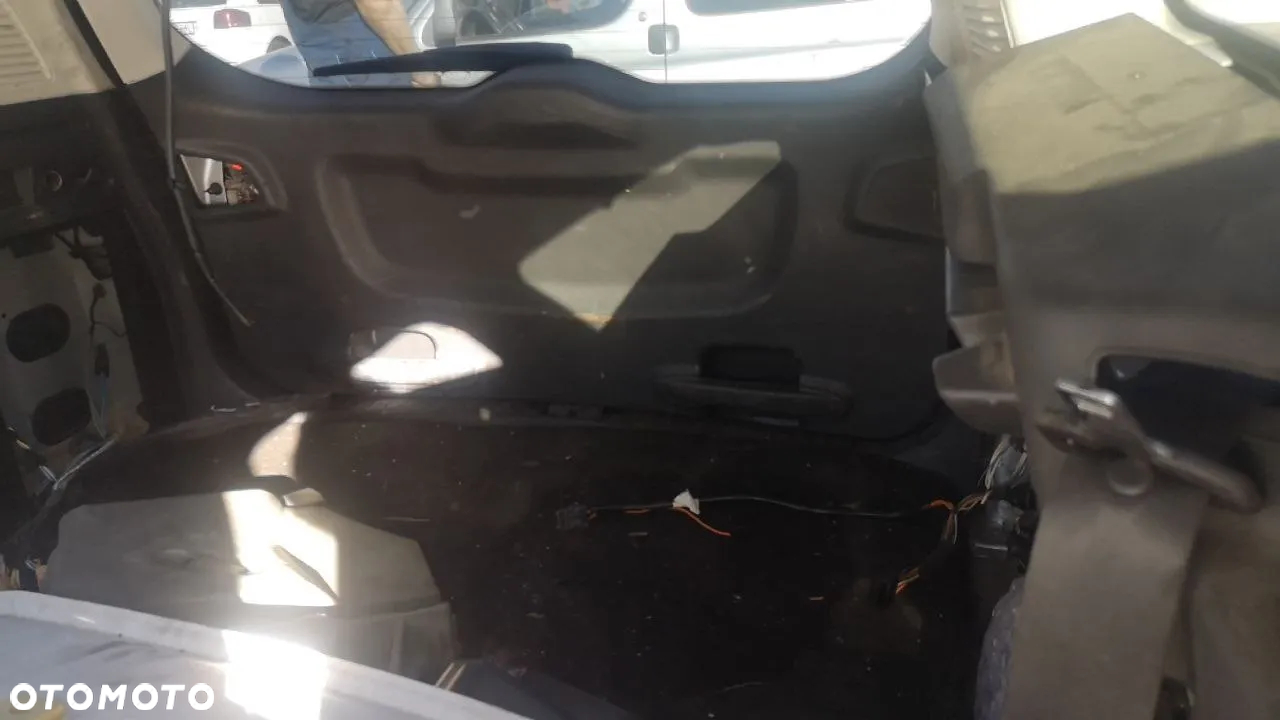 KAROSERIA DRZWI BŁOTNIK REFLEKTOR ZDERZAK FORD FOCUS MK3 III 2015 rok PO LIFT  (2010-2013/14 PRZED LIFT / 2014-> PO LIFT) - 28