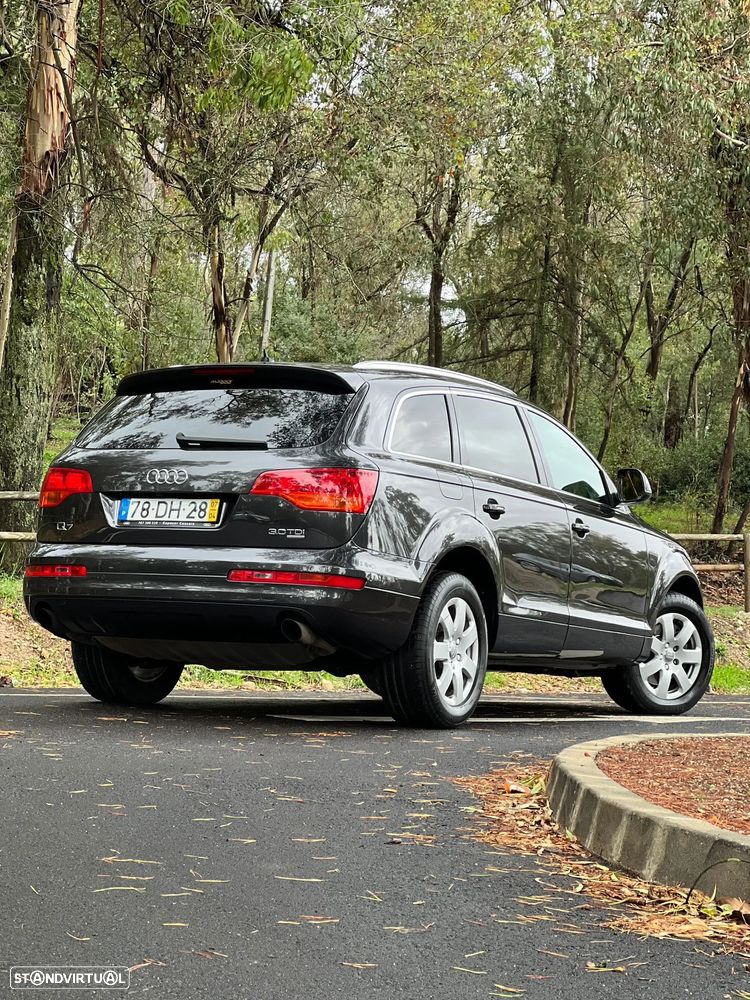 Audi Q7 3.0 TDI exclusive Tiptronic - 6