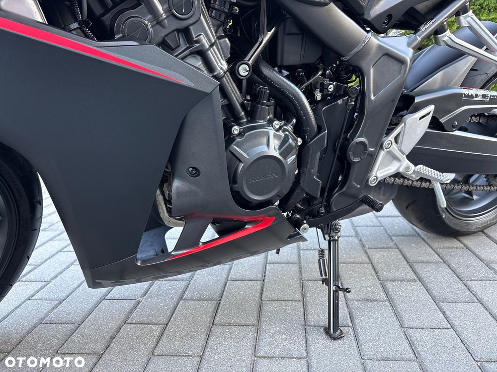 Honda CBR - 9