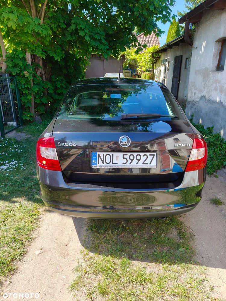 Skoda RAPID 1.2 TSI Active - 20