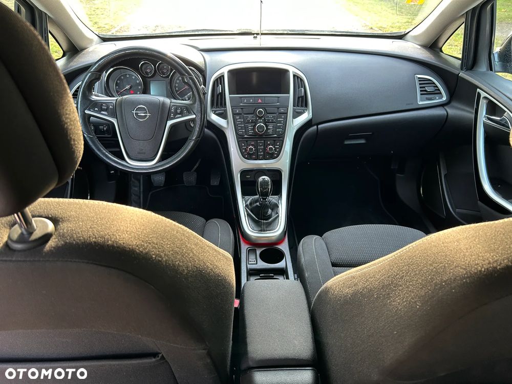 Opel Astra 1.4 Turbo - 13