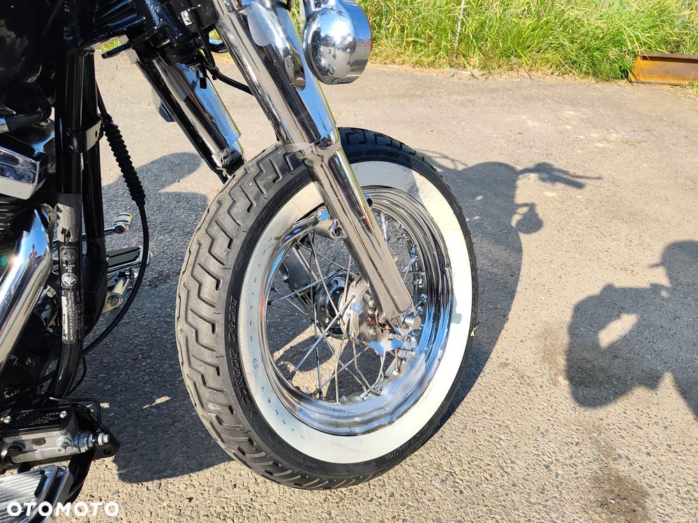 Harley-Davidson Softail Heritage Classic - 23
