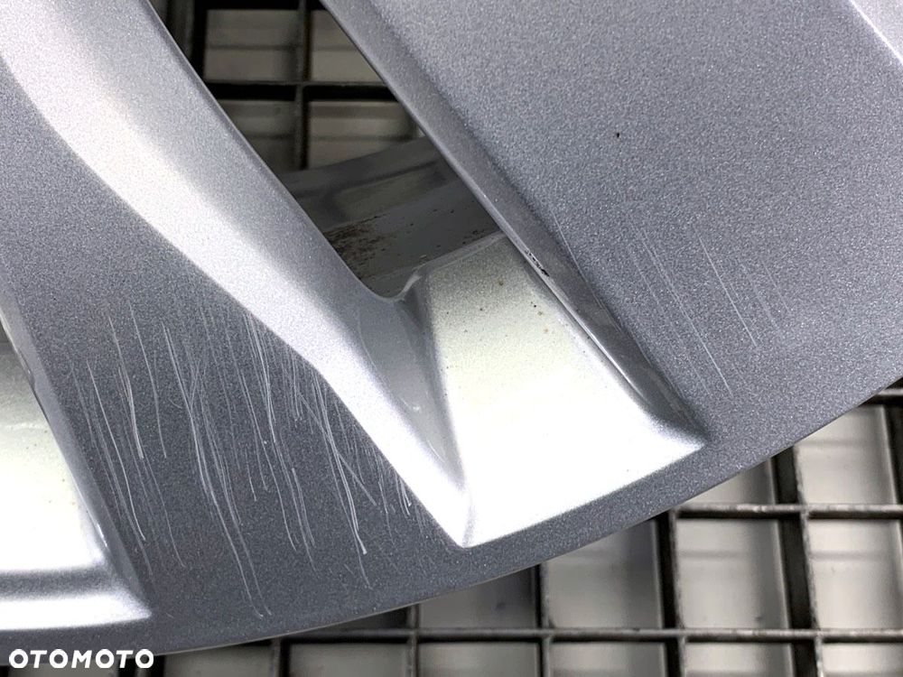 FELGA ALUMINIOWA 17  6,5J 5X114,3 60,1 ET 50 - 424.00 PLN - SUZUKI S-CROSS 2022 - 2022 1.4 Hybrid - 2