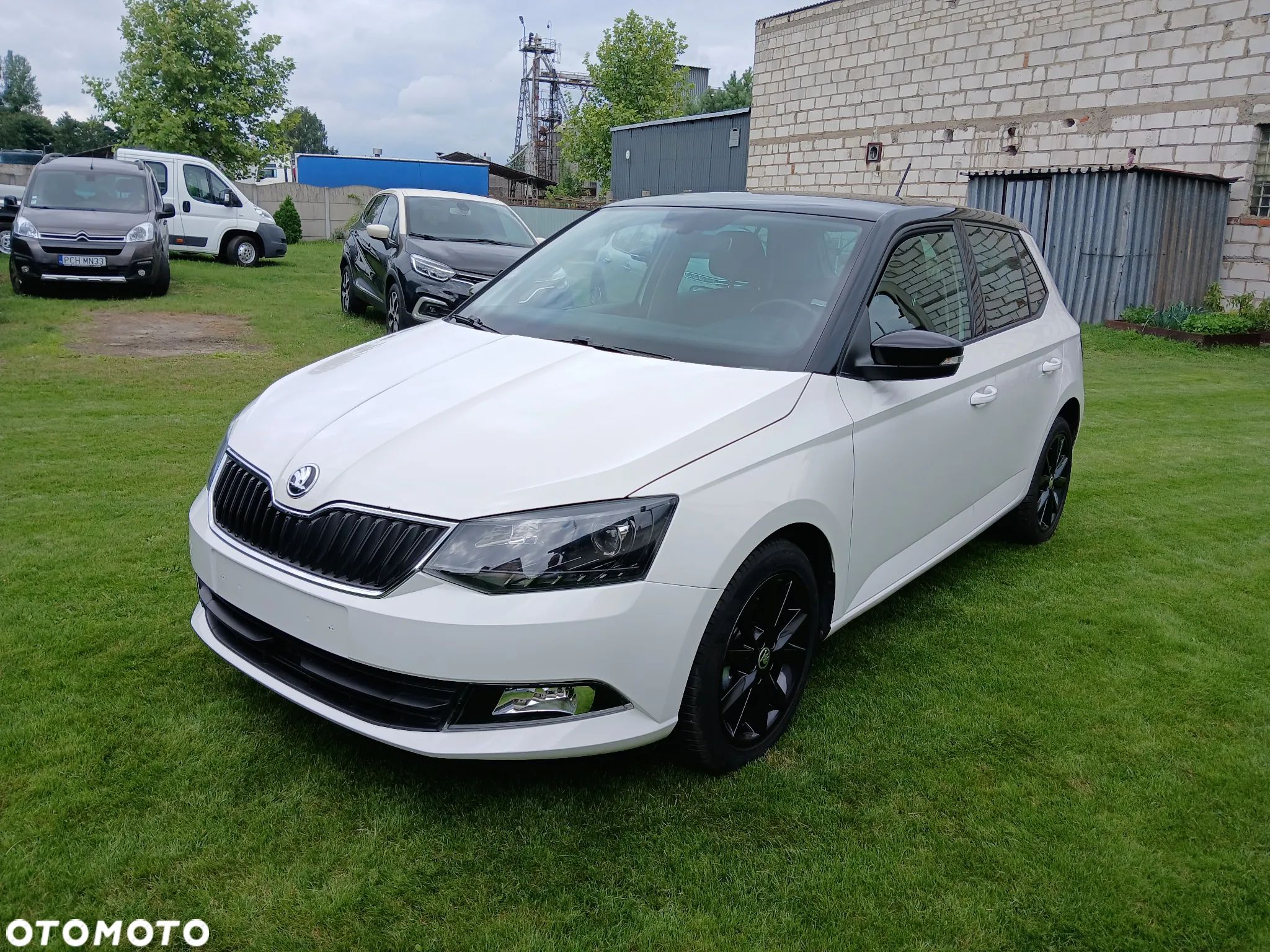 Skoda Fabia 1.0 TSI Ambition Plus - 1