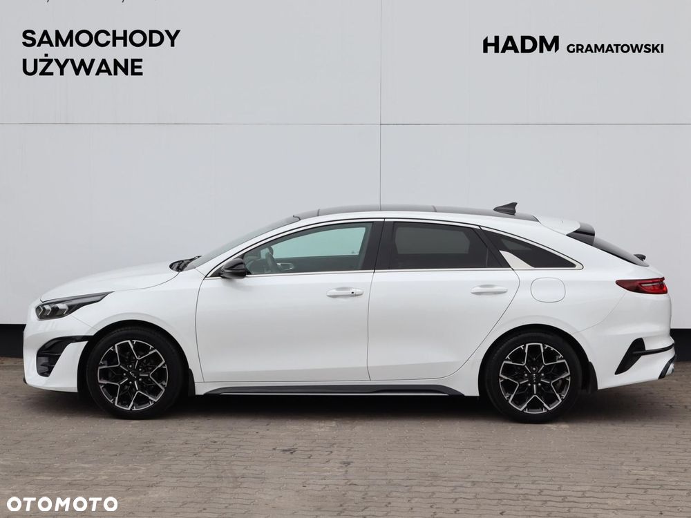Kia ProCeed 1.5 T-GDI GT Line - 4