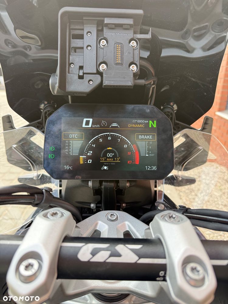 BMW R - 9