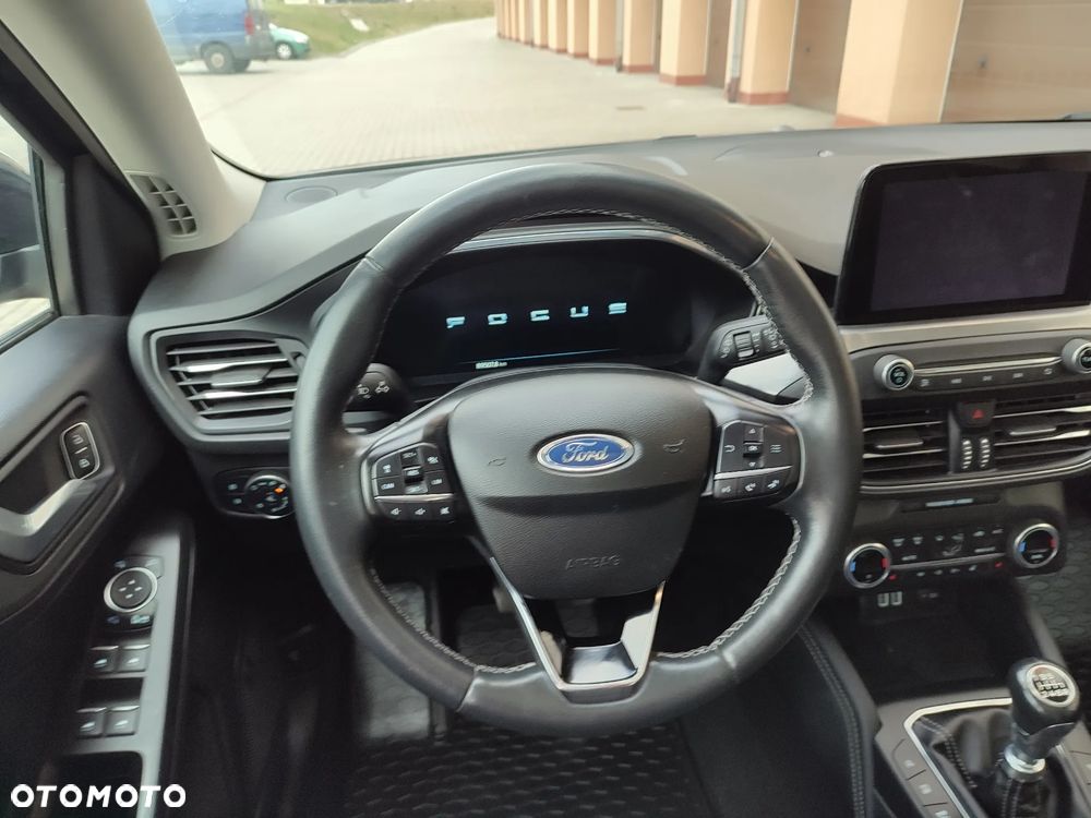 Ford Focus Turnier 1.0 EcoBoost Hybrid TITANIUM DESIGN - 13