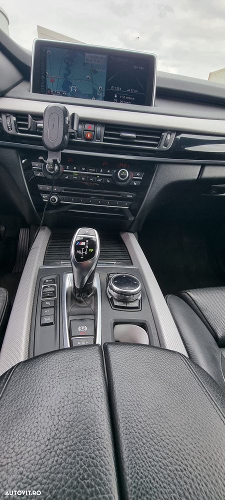BMW X5 M M50d - 10