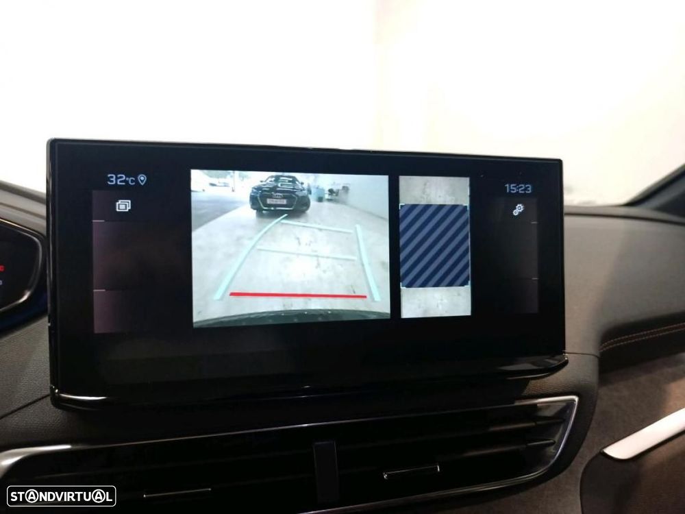 Peugeot 5008 1.5 BlueHDi GT EAT8 - 6