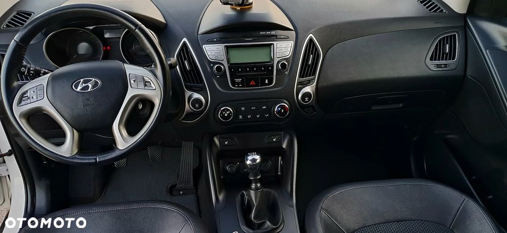 Hyundai ix35 1.6 2WD blue Comfort - 15