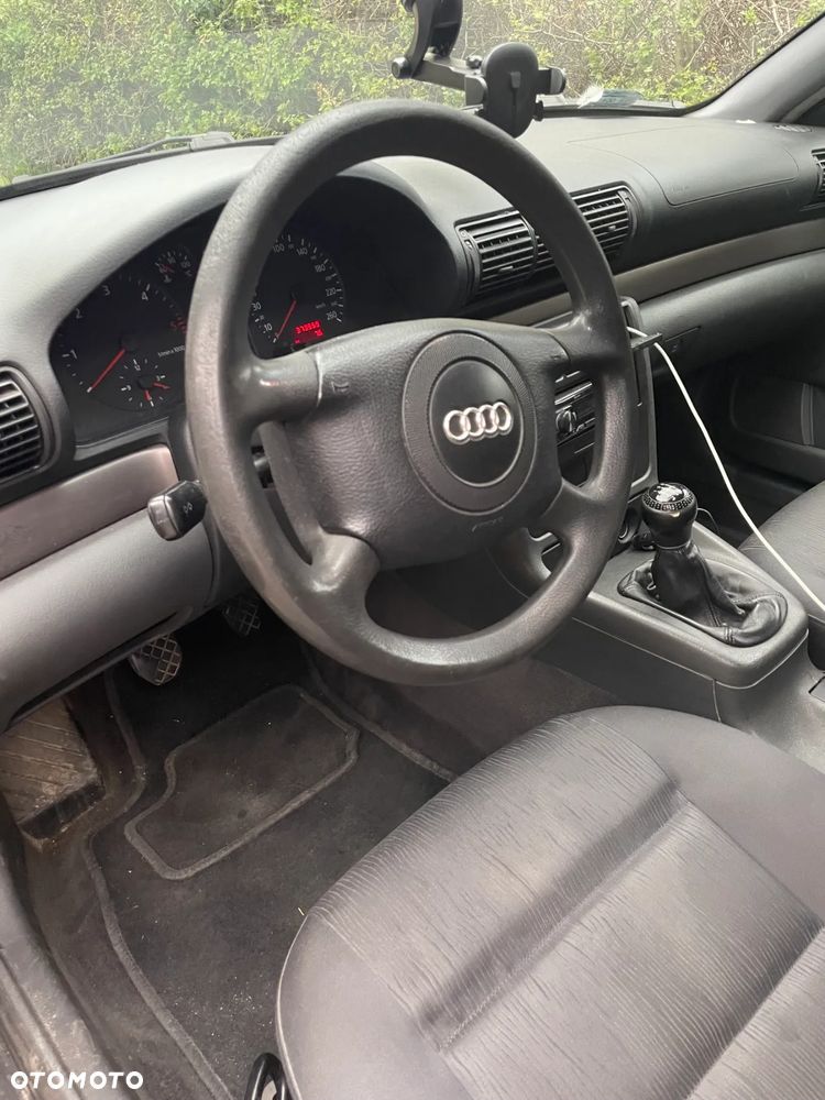 Audi A4 ver-1-9-tdi - 5
