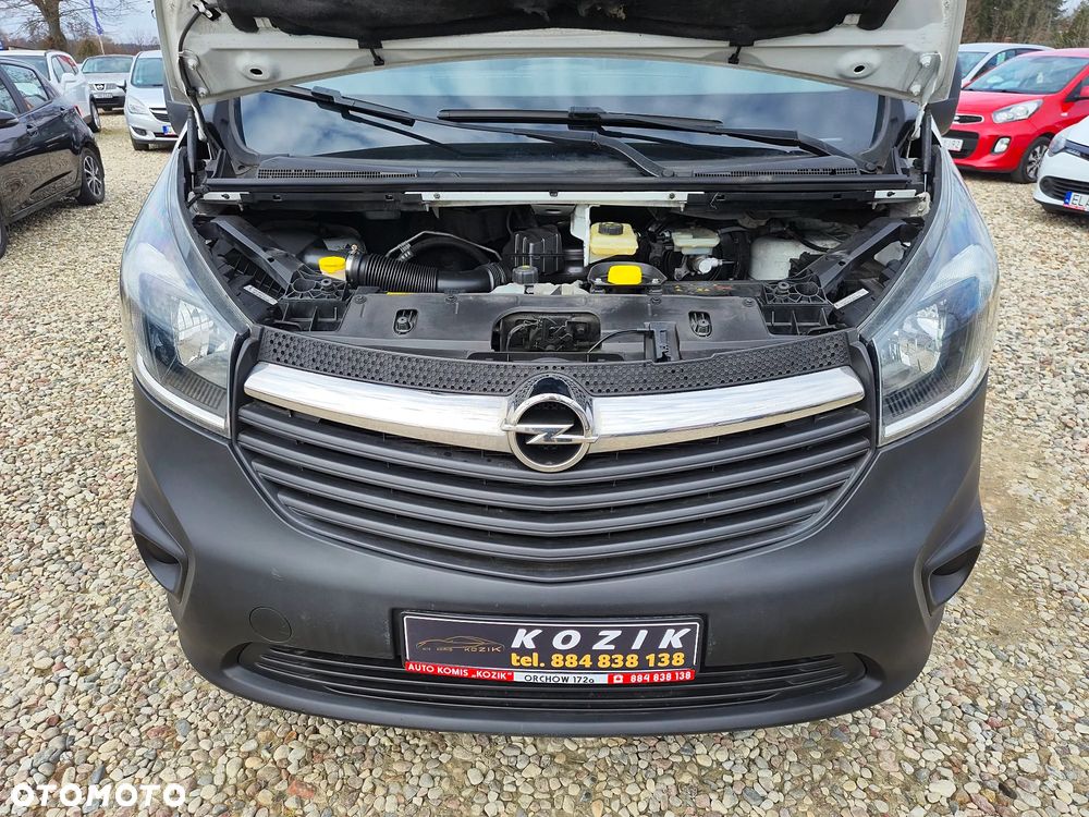 Opel Vivaro - 25