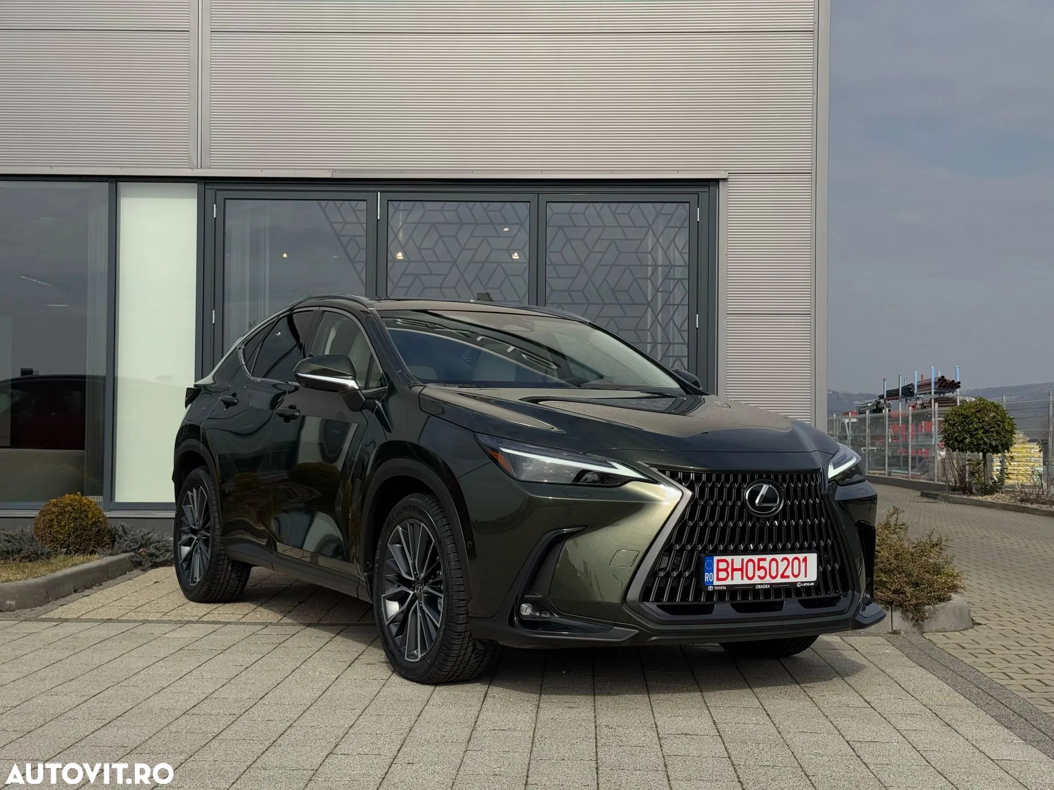 Lexus Seria NX 450h+ AWD CVT PHEV Luxury - 1