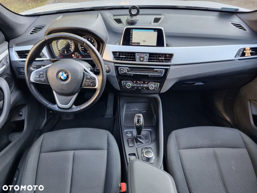 BMW X1 - 11
